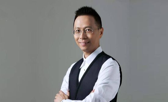 他们说她暴露